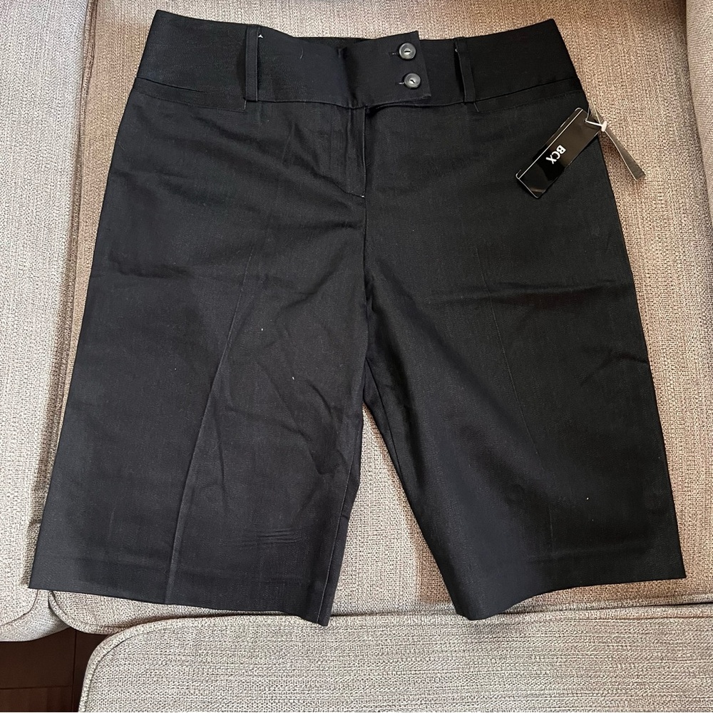 BCX Black Women's Shorts Knee Length